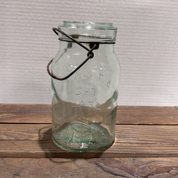 Vintage Atlas E-Z Seal Blue Glass Canning Jar w/o Lid Half Gallon -‎ Bubbles! - Picture 5 of 11